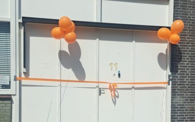 Vernieuwde winkel feestelijk geopend